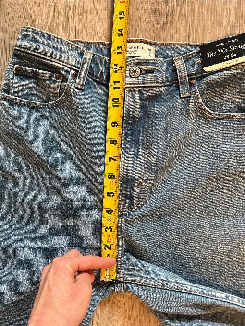 Abercrombie & Fitch 12" Ultra High Rise '90s Straight Leg Blue Jeans. 29 8r - Picture 3 of 12